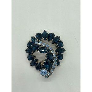 Vintage Unsigned Large Silver Tone Blue Rhinestone Circle Design Brooch
